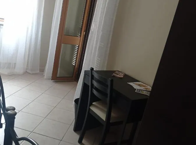 ベッド・アンド・ブレックファスト Il Roseto 3*